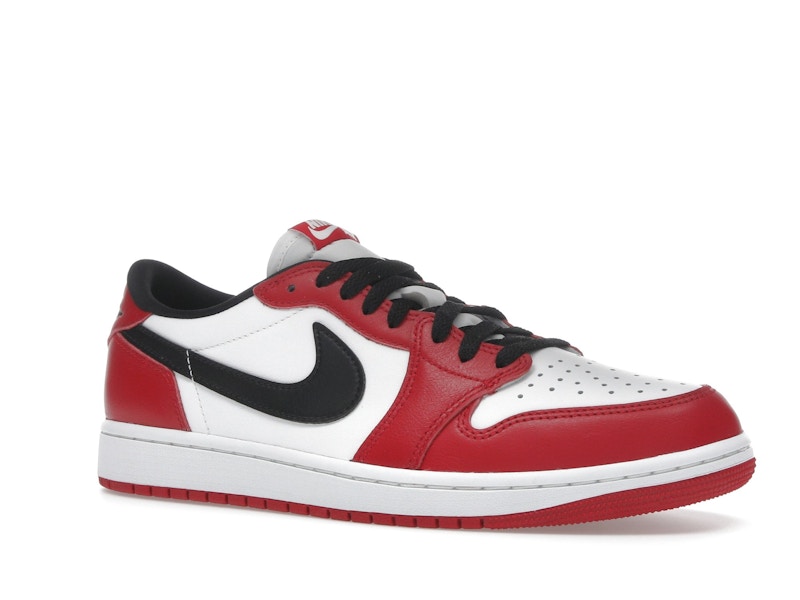 Air Jordan 1 Retro Low OG Chicago (2025) - view 4