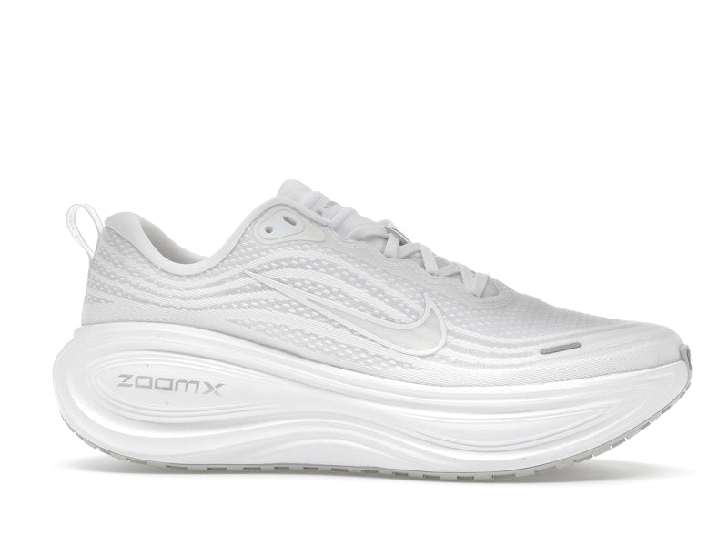 Nike Vomero Plus White - White/White/Metallic Silver/Light Smoke Grey/Vast Grey - HV8150-102 - 01
