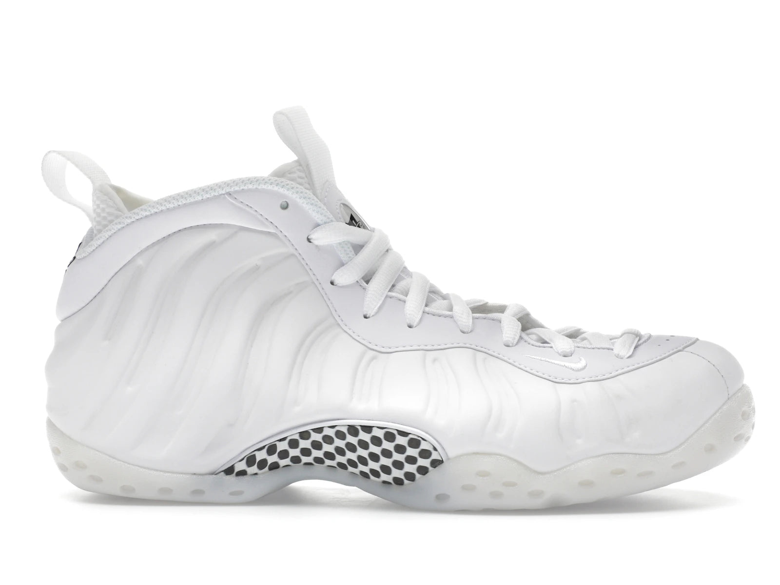 Nike Air Foamposite One Triple White - White/White/White - HJ5195-100 - 01