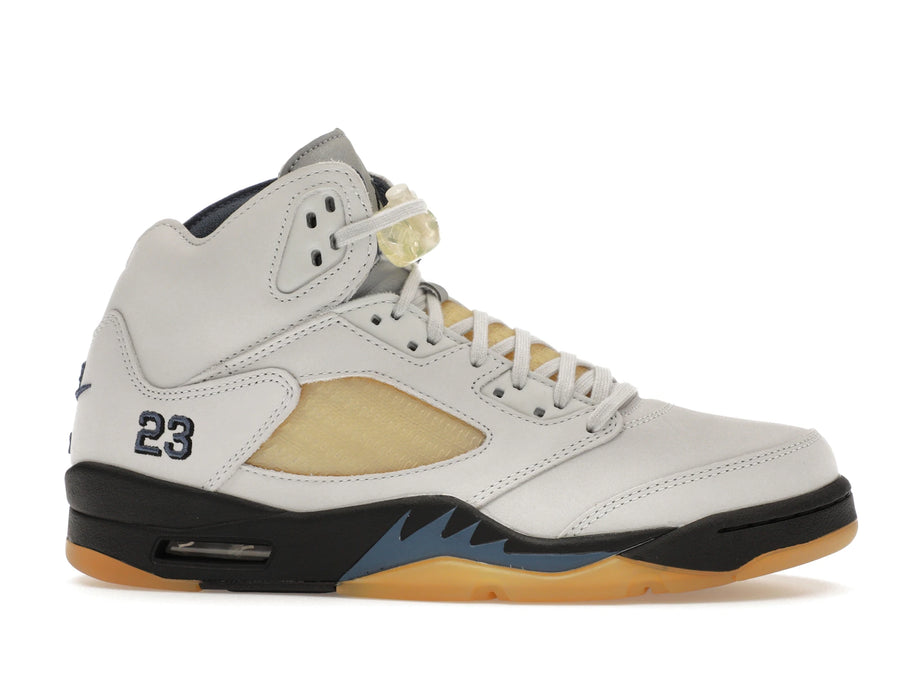 Air Jordan 5 Retro A Ma Maniere Diffused Blue - Photon Dust/Black/Diffused Blue/Pale Ivory - FZ5758-004 - 01
