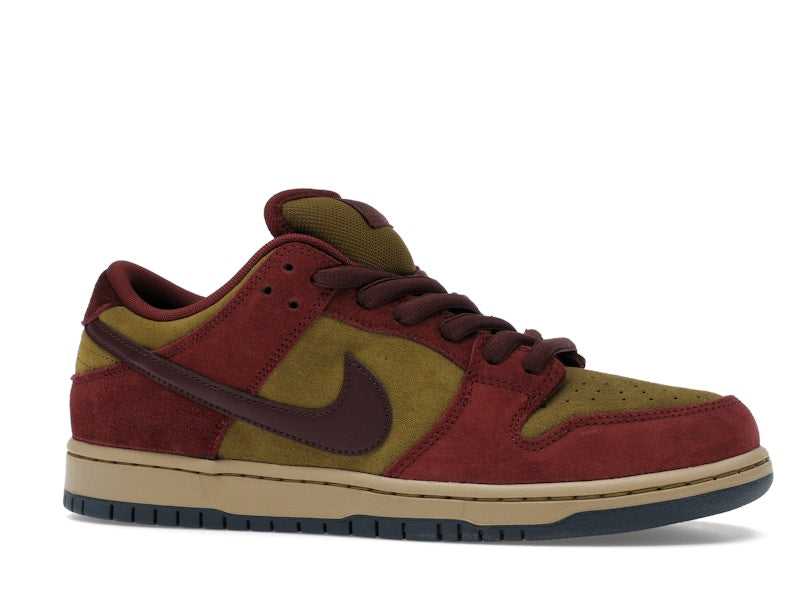 Nike SB Dunk Low Dark Team Red Olive Flak - widok 2