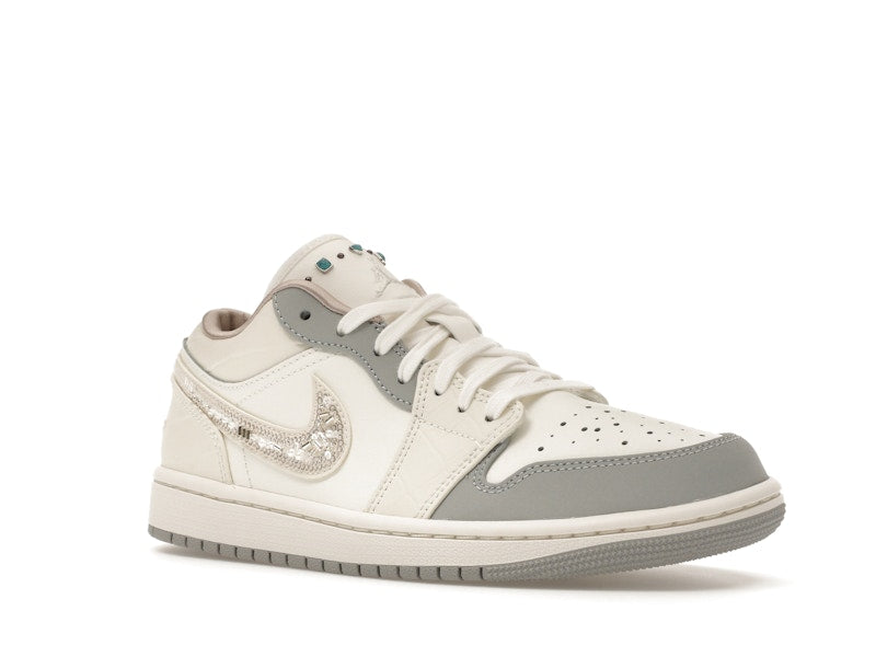 Jordan 1 Low Sail Soft Pearl (Women's) - vista 5