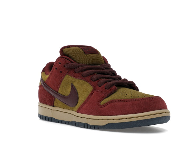 Nike SB Dunk Low Dark Team Red Olive Flak - widok 5