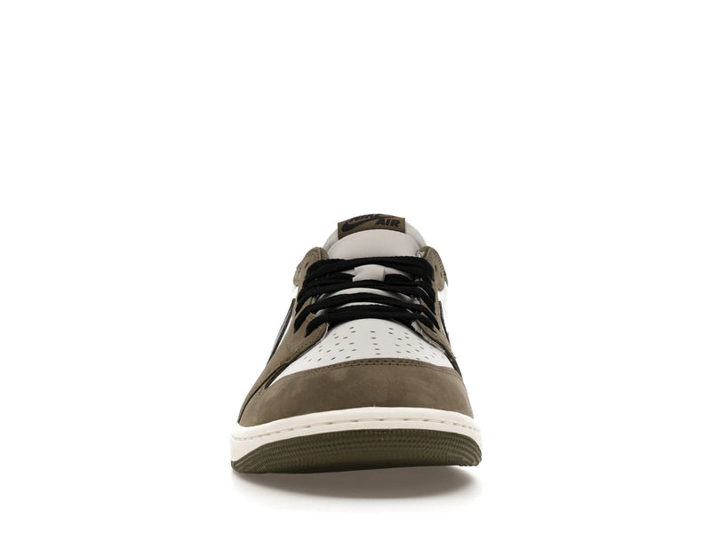 Air Jordan 1 Retro Low OG Medium Olive - view 9