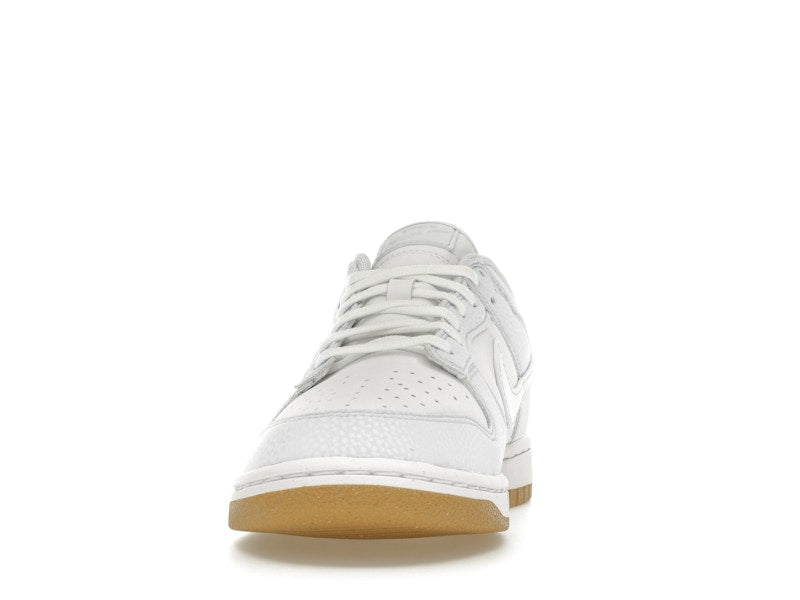 Nike Dunk Low Next Nature Football Grey Gum (Women's) - visning 11