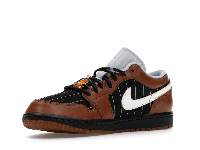 Jordan 1 Low SE Black Sail Light British Tan - vue 15