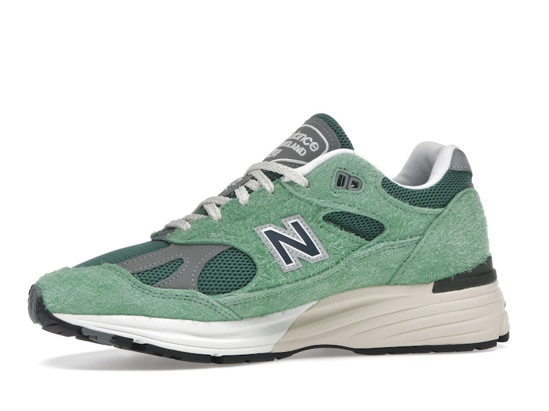 New Balance 991v2 MiUK Mineral Green - view 16