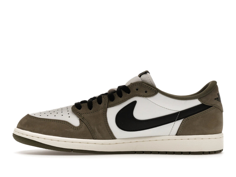 Air Jordan 1 Retro Low OG Medium Olive - view 18