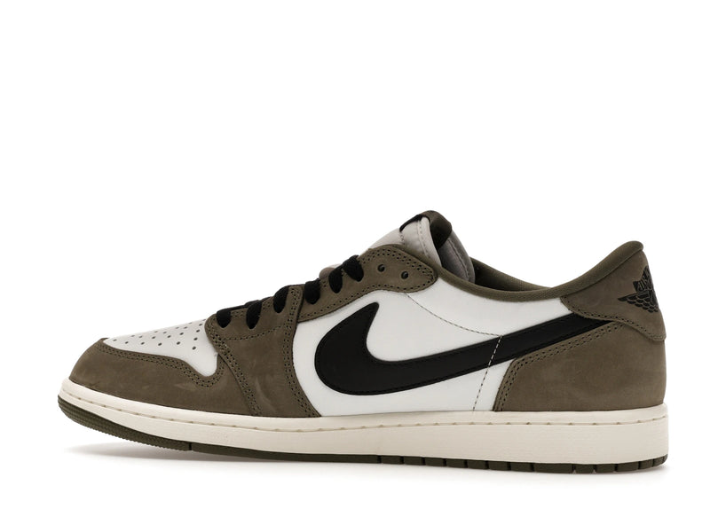 Air Jordan 1 Retro Low OG Medium Olive - view 20