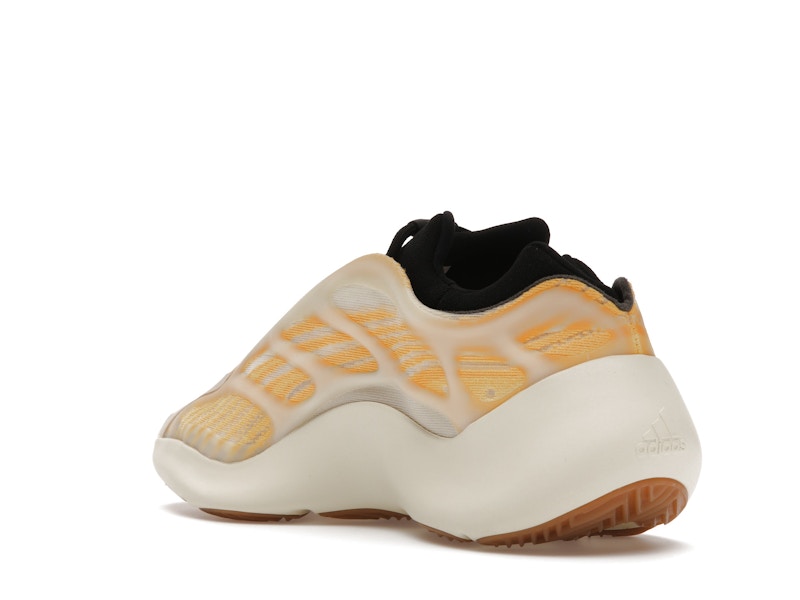adidas Yeezy 700 V3 Mono Safflower - vista 24