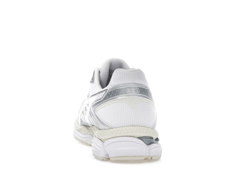 ASICS GEL-Cumulus 16 White - vue 26