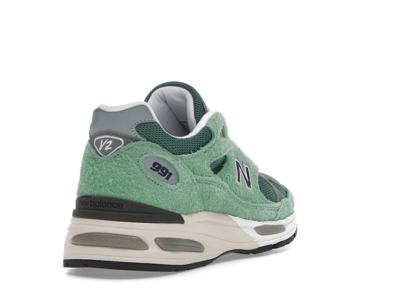 New Balance 991v2 MiUK Mineral Green - view 30