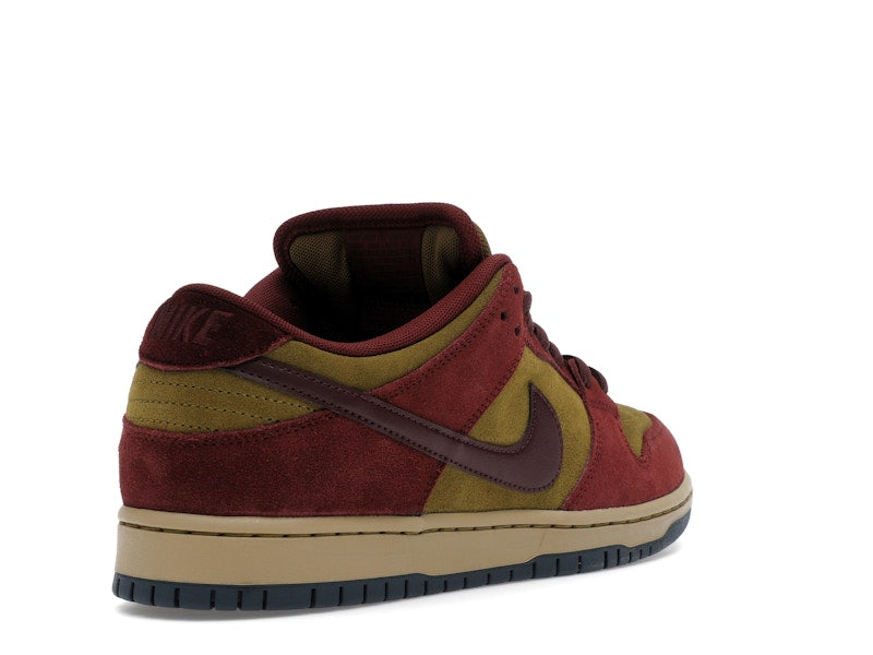Nike SB Dunk Low Dark Team Red Olive Flak - widok 31