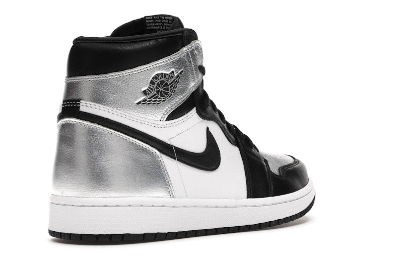 Air Jordan 1 Retro High con puntera plateada (mujer) - vista 31