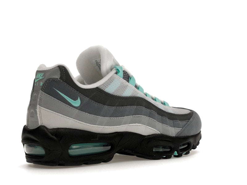 Nike Air Max 95 Hyper Turquoise - view 32