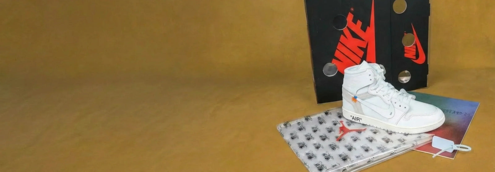 Jordan 1 High Retro x VAA Off-White Alaska