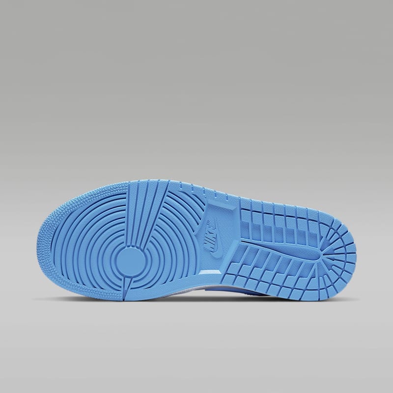 Air Jordan 1 Low Unc (W) - view 36