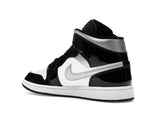 Air Jordan 1 Mid SE Patent Black White Metallic Silver Metallic Gold - detailweergave