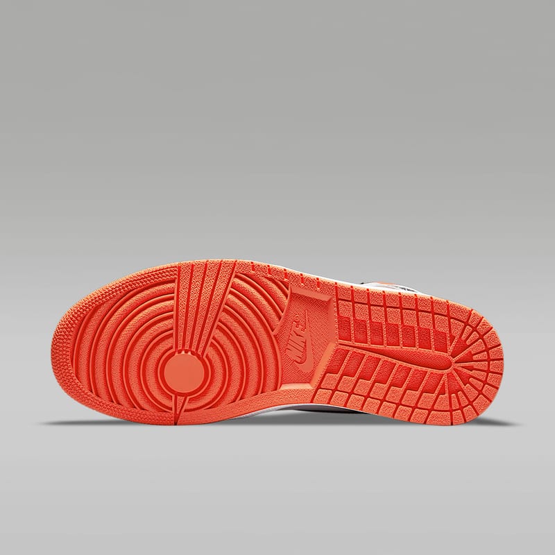 Air Jordan 1 Retro High Electro Orange - vue 37