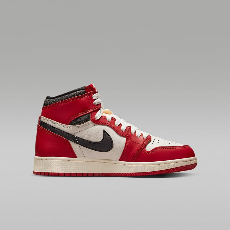 Air Jordan 1 Retro High OG Chicago Reimagined Lost And Found (GS) - view 38