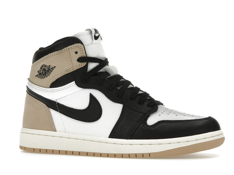 Air Jordan 1 Retro High OG Latte - view 3