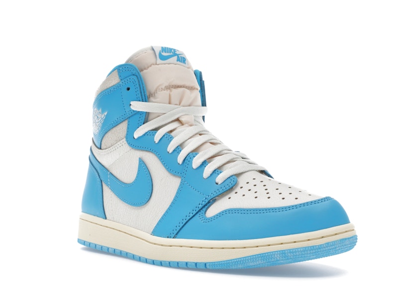Air Jordan 1 Retro High OG Unc Reimagined - view 6