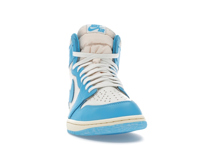 Air Jordan 1 Retro High OG Unc Reimagined - view 9