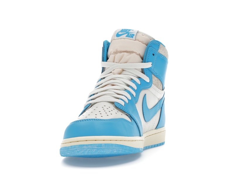 Air Jordan 1 Retro High OG Unc Reimagined - view 12