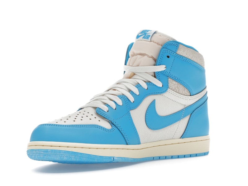 Air Jordan 1 Retro High OG Unc Reimagined - view 15