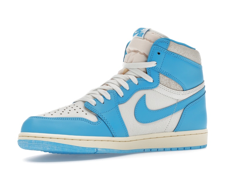 Air Jordan 1 Retro High OG Unc Reimagined - view 16