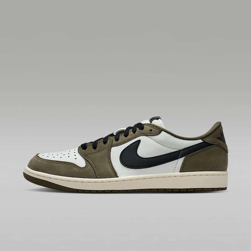 Air Jordan 1 Retro Low OG Medium Olive - view 36
