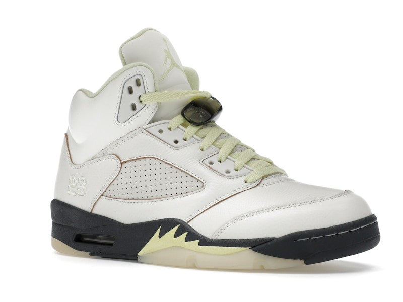 Air Jordan 5 Retro Luminous Green - view 4