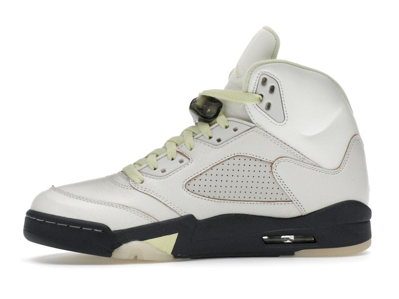 Air Jordan 5 Retro Luminous Green - view 18