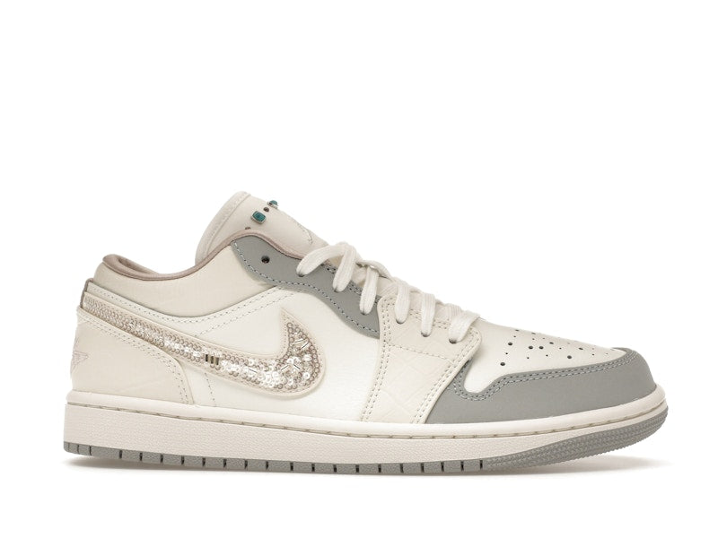 Jordan 1 Low Sail Soft Pearl (Women's) - vista 2