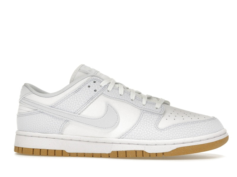 Nike Dunk Low Next Nature Football Grey Gum (Women's) - visning 2