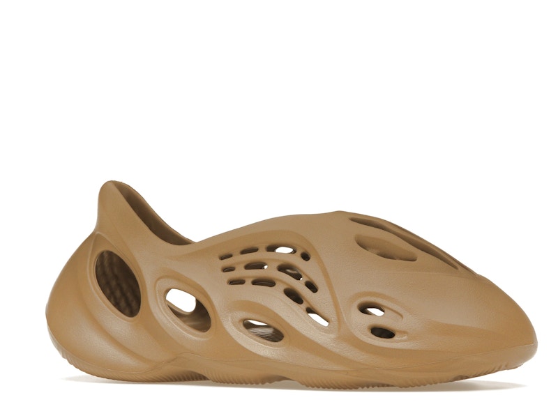 adidas Yeezy Foam RNR Clay Taupe - Clay Taupe/Clay Taupe/Clay Taupe - GV6842 - 02