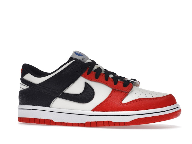 Nike Dunk Low EMB NBA 75th Anniversary Chicago (GS) - vue 3