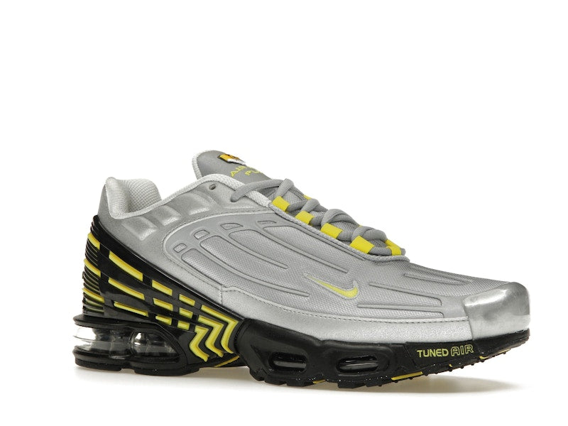 Nike Air Max Plus 3 Metallic Silver Opti Yellow - Metallic Silver/Light Smoke Grey/Obsidian/Opti Yellow - FZ4623-001 - 03