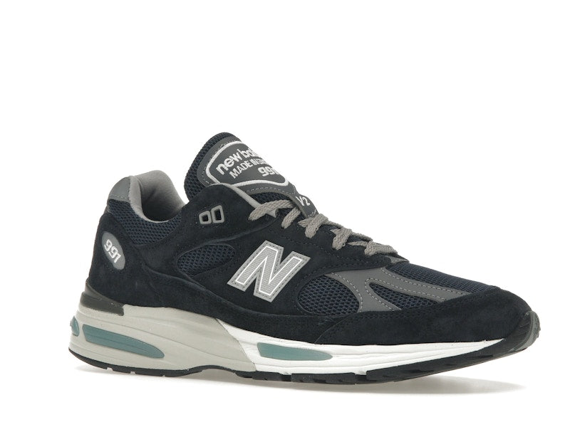 New Balance 991v2 MiUK Dark Navy - view 3