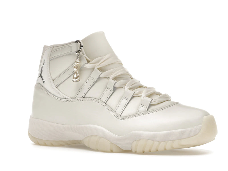 Air Jordan 11 Retro Grand Finale - Sail/Pearl Grey/White/Metallic Silver - AR0715-110 - 03