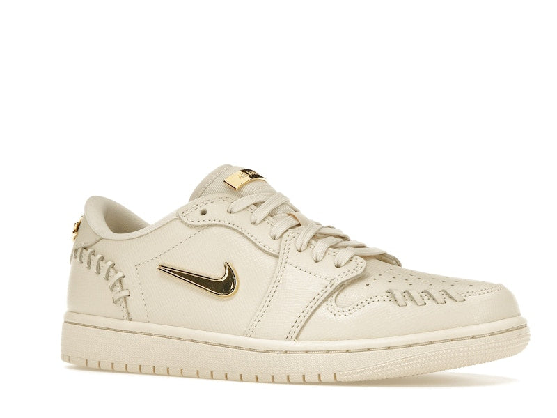 Jordan 1 Low Method of Make Legend Light Brown (Women's) - widok 4