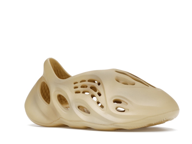 adidas Yeezy Foam RNR Desert Sand - vue 4