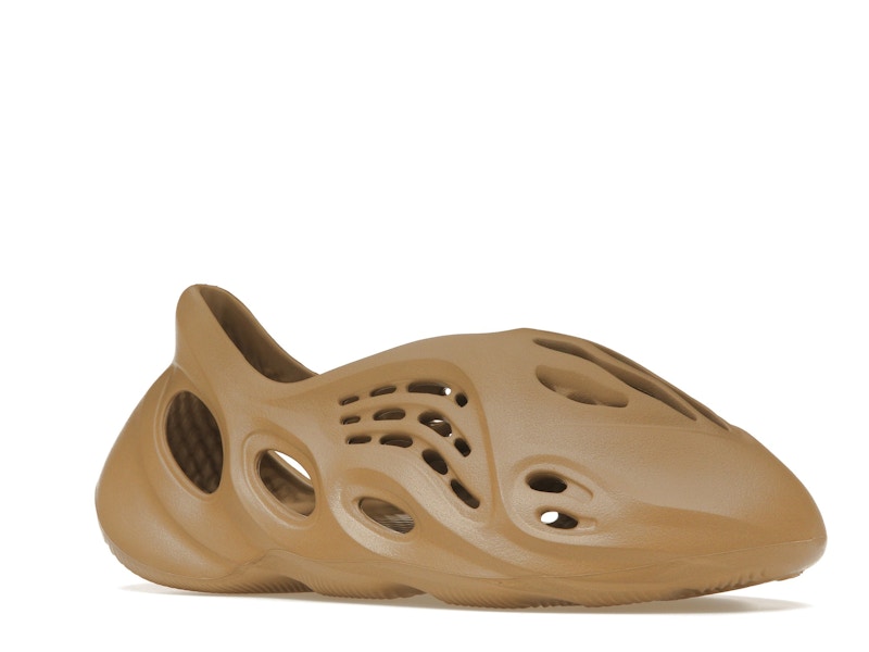 adidas Yeezy Foam RNR Clay Taupe - Clay Taupe/Clay Taupe/Clay Taupe - GV6842 - 03