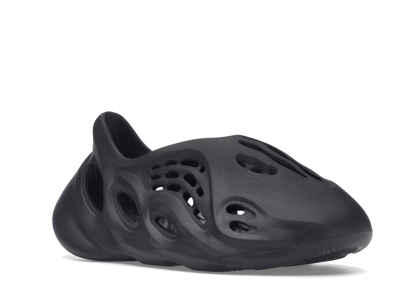 Adidas Yeezy Foam Rnnr Onyx - Onyx/Onyx/Onyx - HP8739 - 04