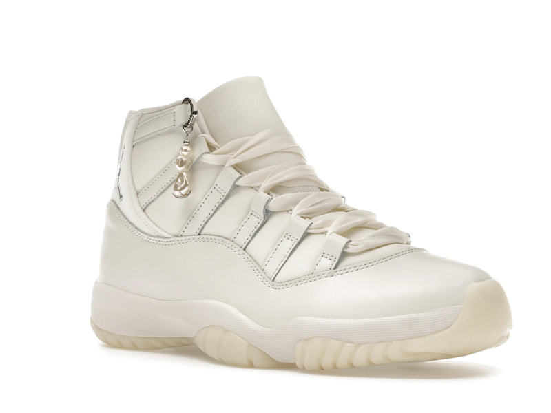 Air Jordan 11 Retro Grand Finale - Sail/Pearl Grey/White/Metallic Silver - AR0715-110 - 04
