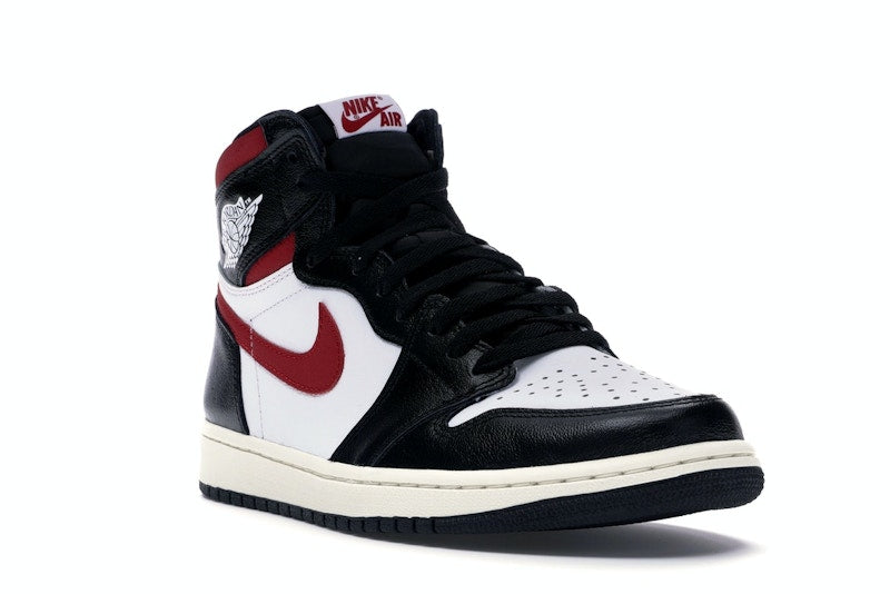 Air Jordan 1 Retro High Black Gym Red - Black/Gym Red-White-Sail - 555088-061 - 05