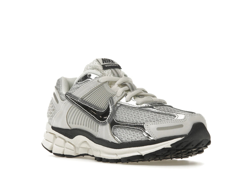 Nike Zoom Vomero 5 Photon Dust Metallic Silver (W) - Photon Dust/Chrome/Gridiron/Sail - FD0884-025 - 05