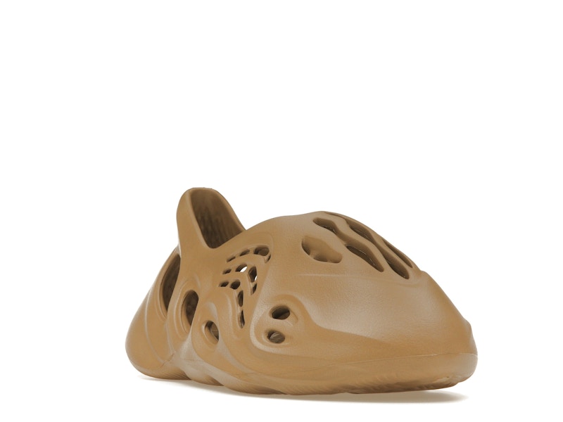 adidas Yeezy Foam RNR Clay Taupe - Clay Taupe/Clay Taupe/Clay Taupe - GV6842 - 06