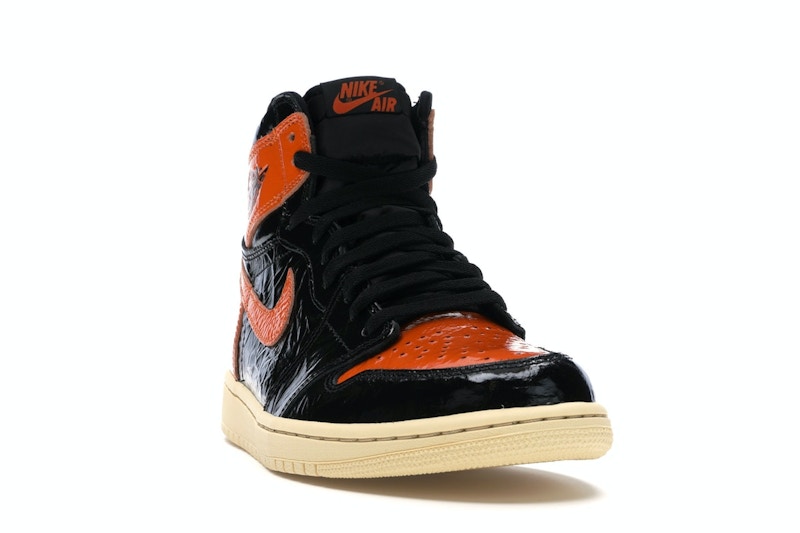 Air Jordan 1 Retro High Shattered Backboard 3 - Black/Pale Vanilla-Starfish - 555088-028 - 07