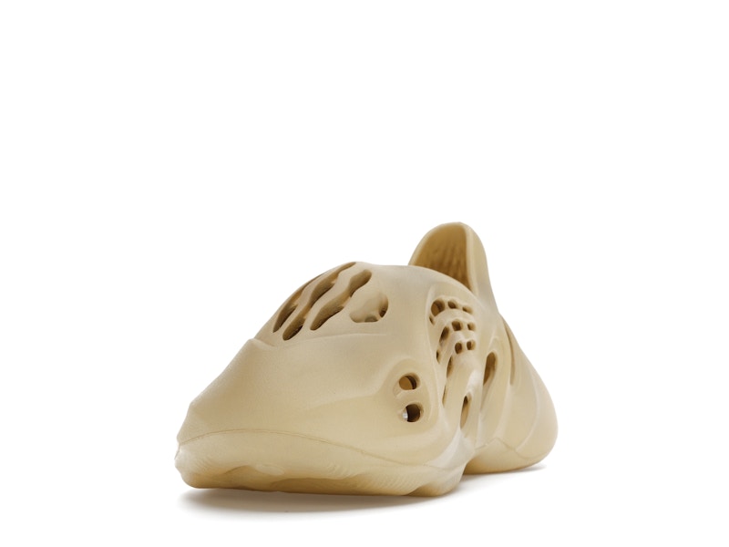adidas Yeezy Foam RNR Desert Sand - vue 12